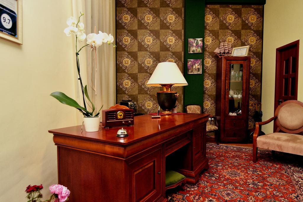 Boutique Vila White Duchess Năvodari Eksteriør billede